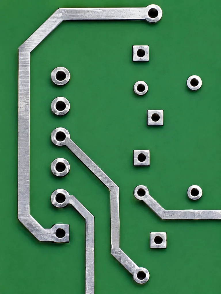 buried resistance PCB with embedded resistor technology and internal signal routing